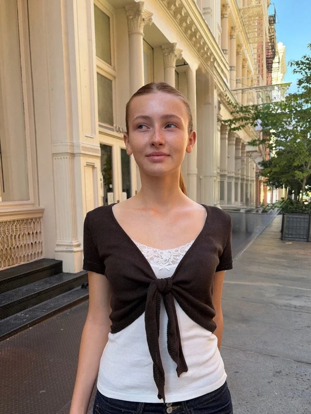 moving sale 💕 - brandy melville greta brown short sleeve tie front crop top o/s